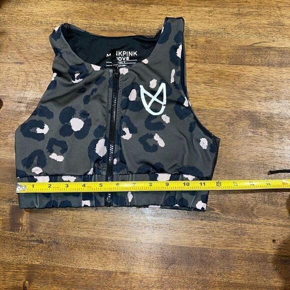 MinkPink Move   - Picture 5 of 5